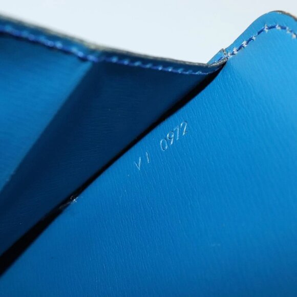 LOUIS VUITTON Epi Capuchin Shoulder Bag Blue M52345 LV Auth - Picture 4 of 15